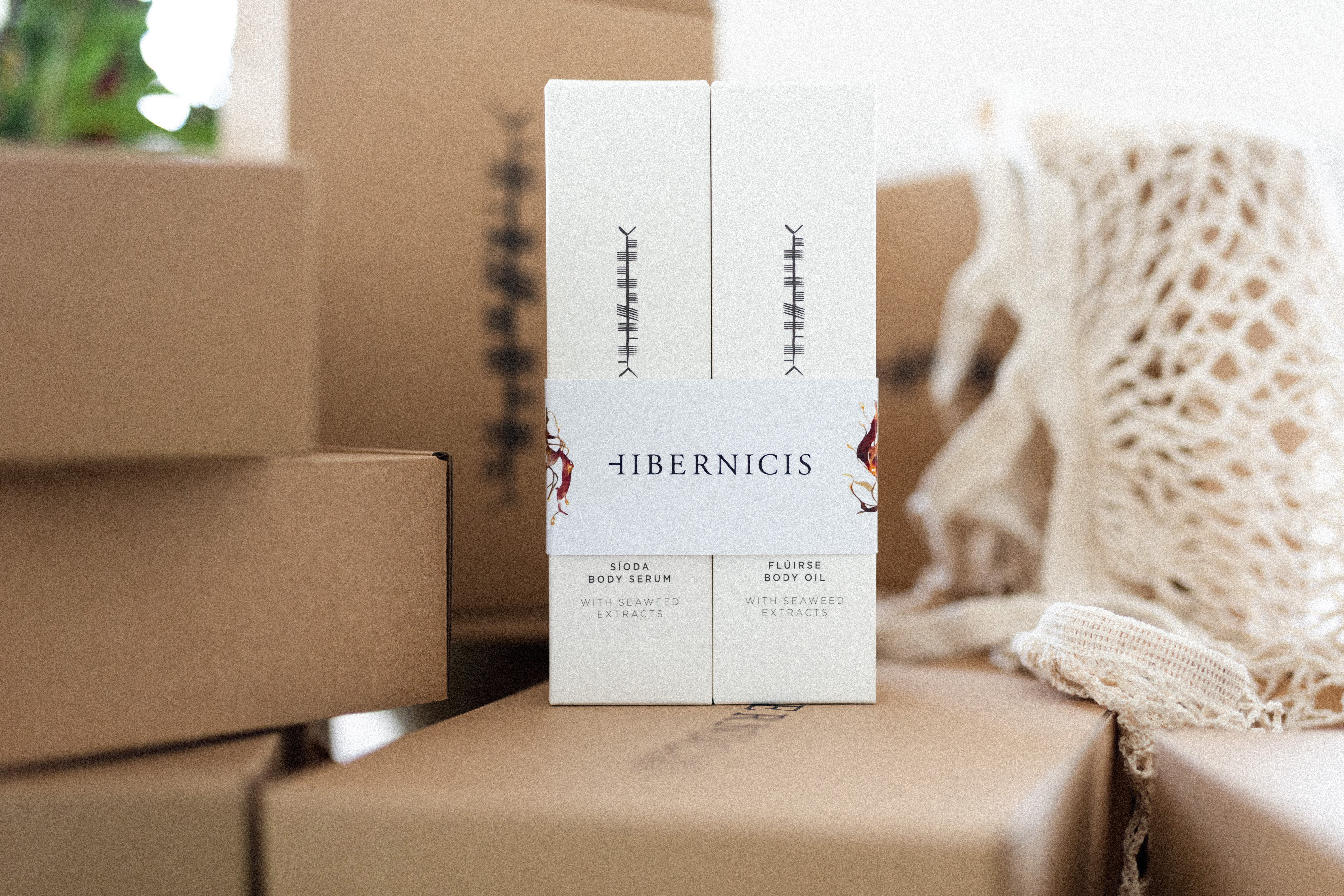 Into Textures Gift Set: Body Serum & Body Oil